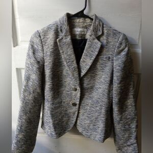 CALVIN KLEIN size 2 Petite 2 button Blazer. Cotton, poly, linen. Beautiful seams